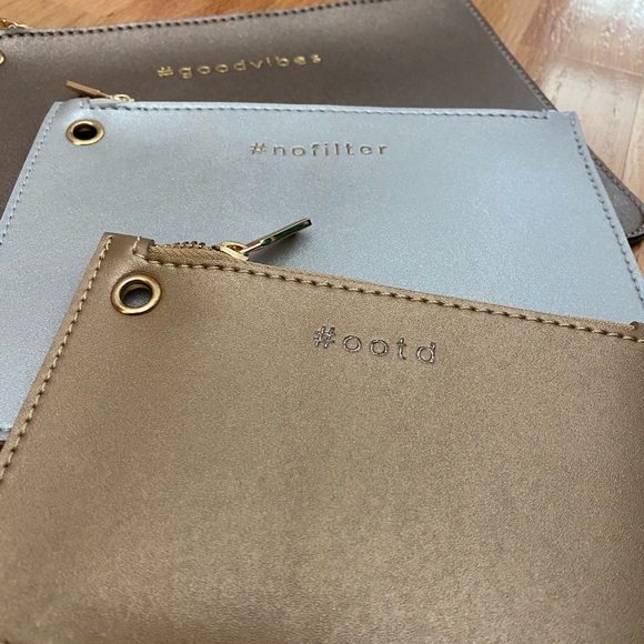 Metallic Wristlet Set of 3 - Picture 5 of 5